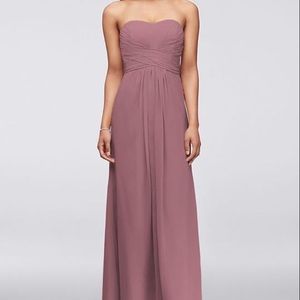 David’s Bridal Quarts gown